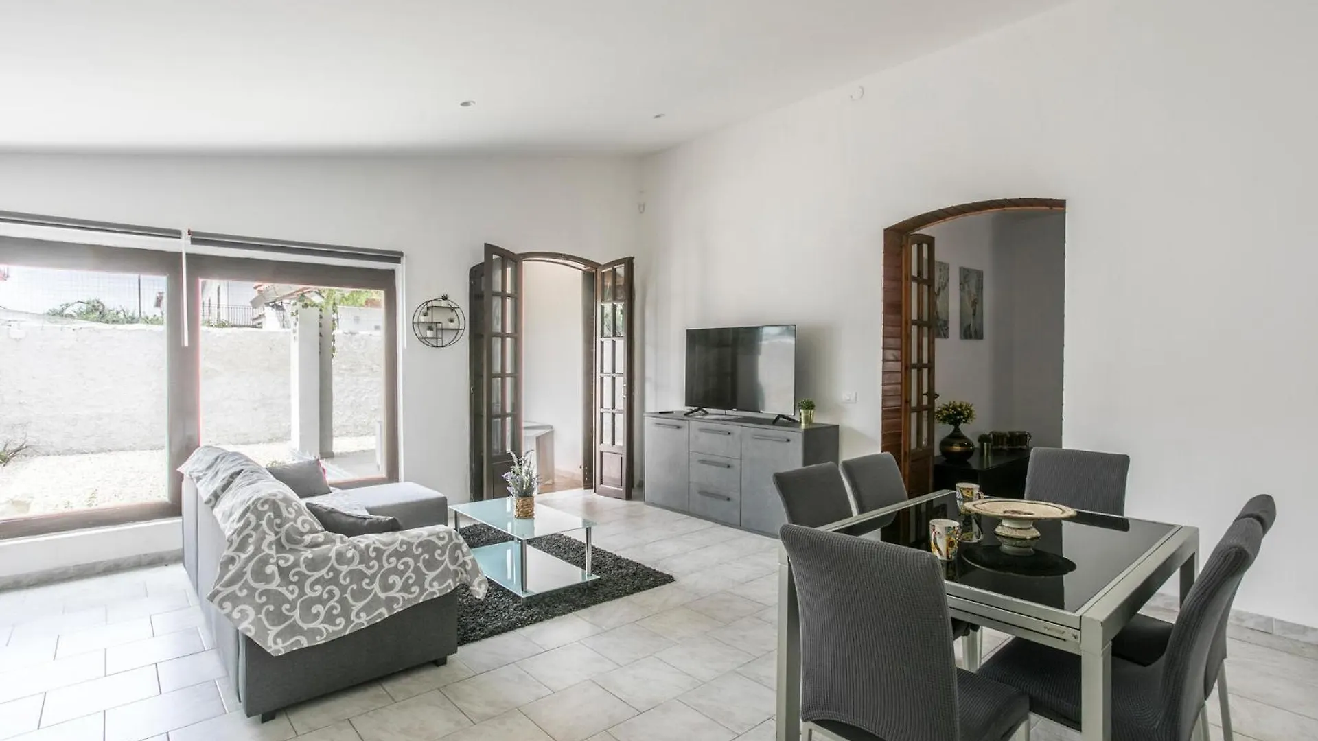 Stunning Home In Siracusa With Kitchenette Syracuse Holiday home