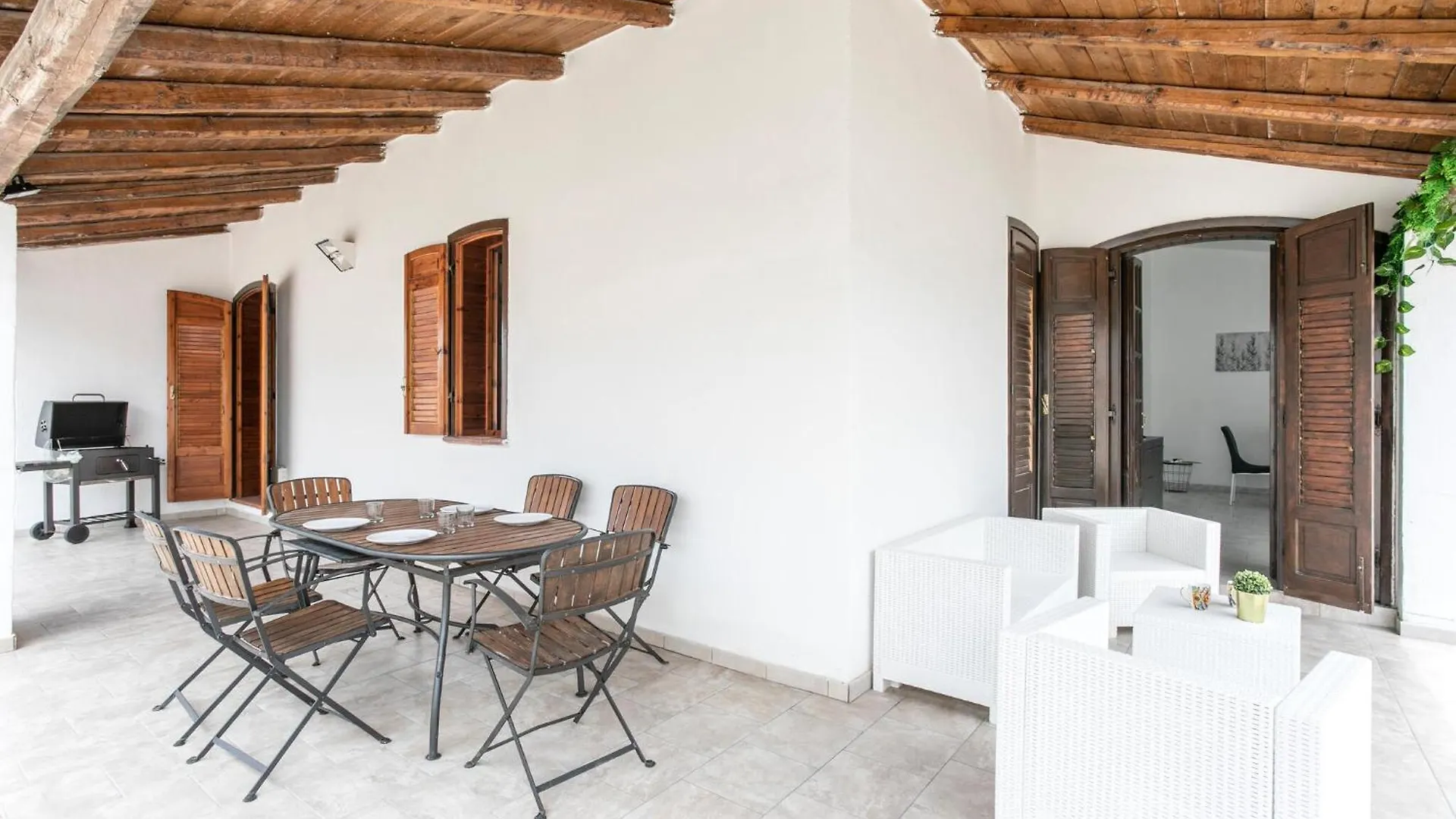 Stunning Home In Siracusa With Kitchenette Syracuse Holiday home