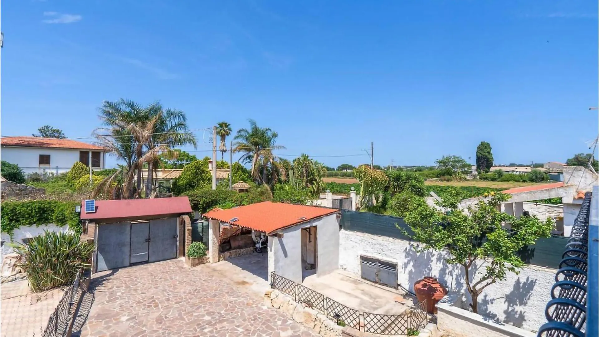 Holiday home Stunning Home In Siracusa With Kitchenette Syracuse
